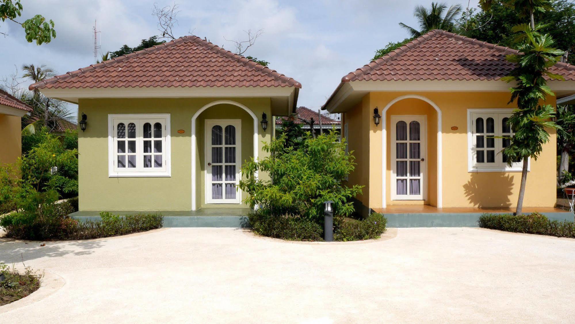 Wangpla Villa Resort Nakhon Sawan Extérieur photo